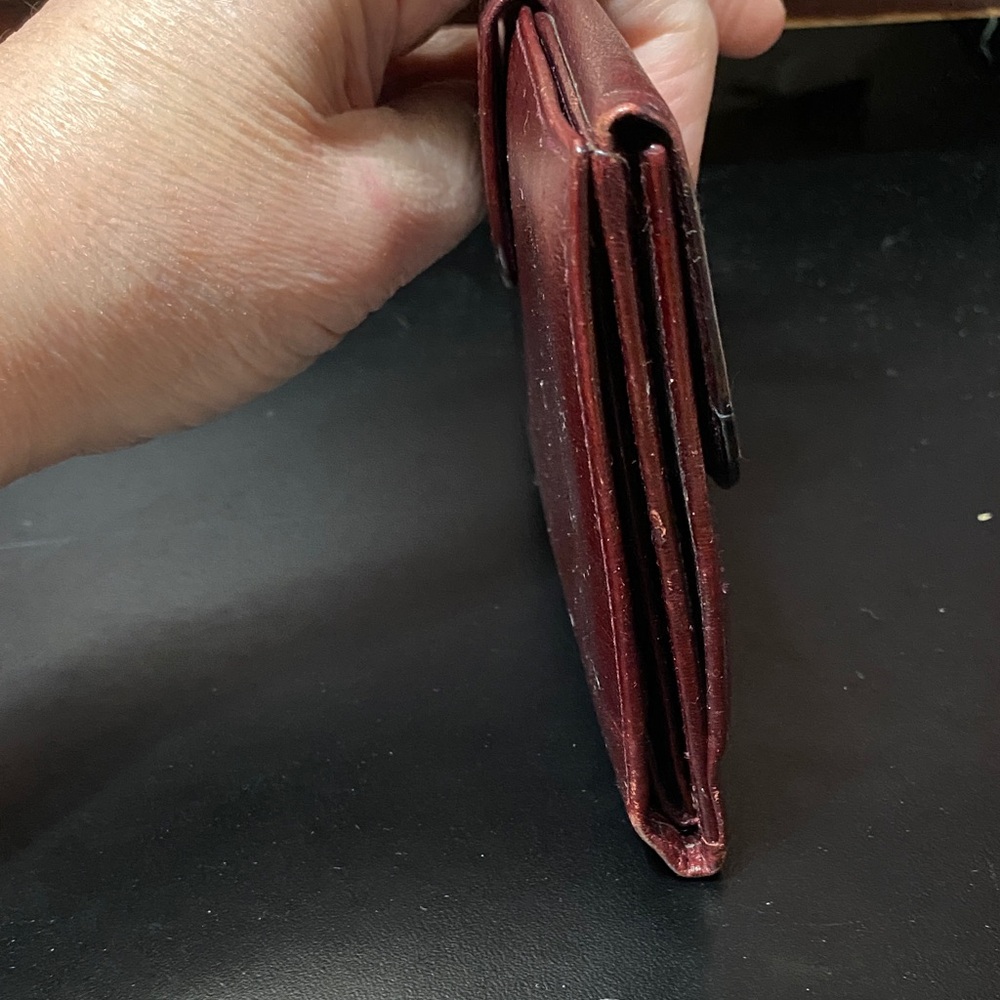 Elegant Sport Gold-Pfeil W. Germany burgundy checkbook Leather Wallet - Picture 10 of 16